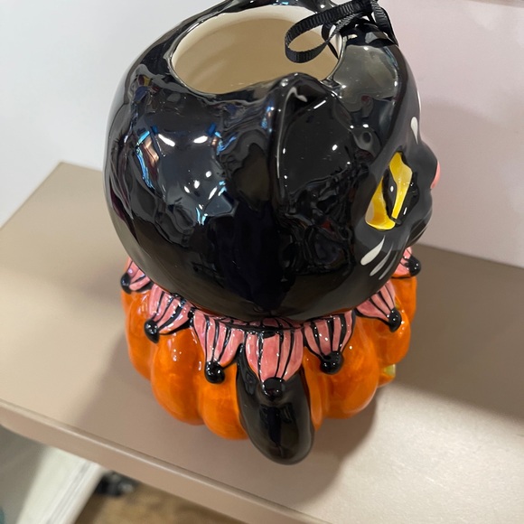 Halloween Black Cat Jack o’lantern Ceramic Tea Light Holder Blue Sky Ceramic NWT - Picture 4 of 7